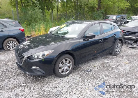 2014 Mazda Mazda3 I Sport из США, поврежденный, VIN JM1BM1K72E1216981